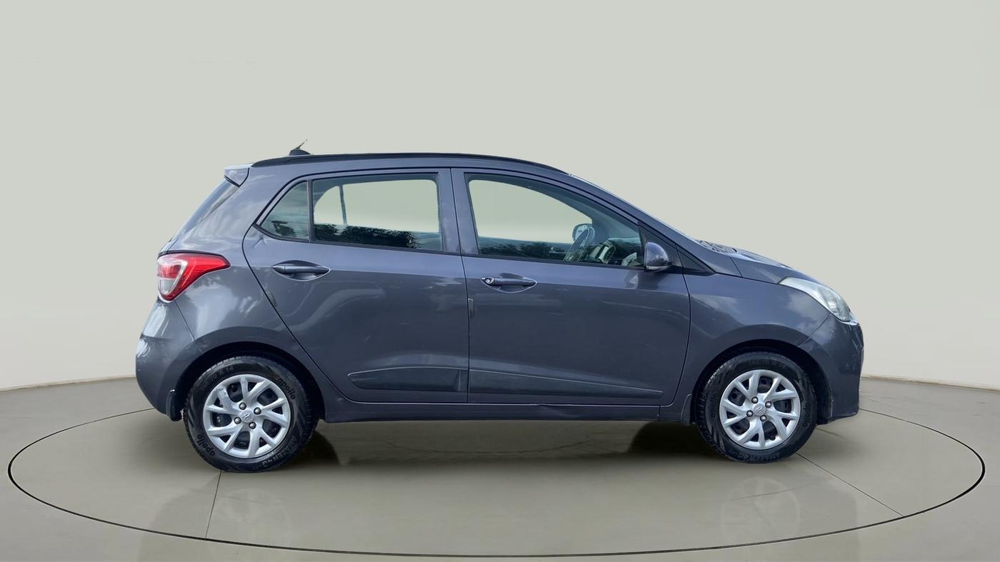 2017 Hyundai Grand i10 SPORTZ (O) 1.2 KAPPA VTVT, Petrol, Manual, 59,095 km, Right Side View