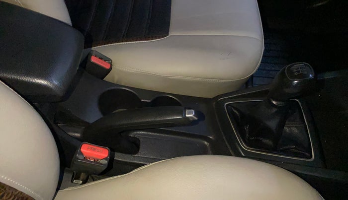 2016 Hyundai Elite i20 MAGNA 1.2, Petrol, Manual, 87,810 km, Gear Lever