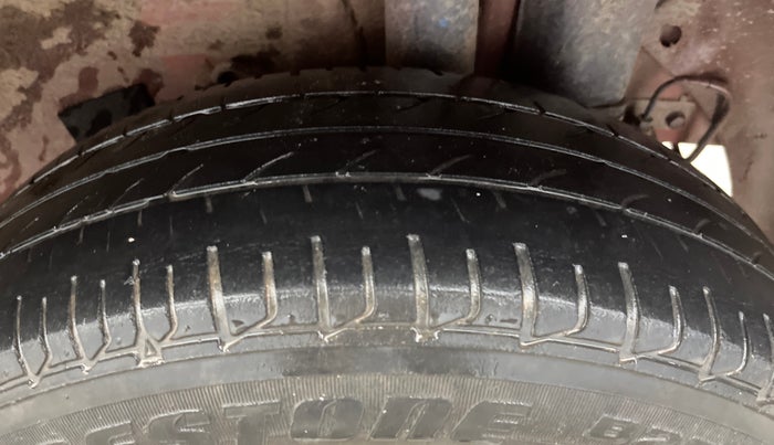 2017 Hyundai Elite i20 MAGNA EXECUTIVE 1.2, Petrol, Manual, 60,240 km, Left Rear Tyre Tread