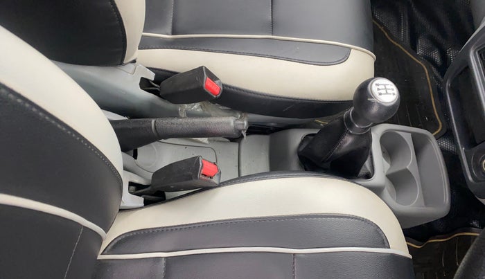 2014 Maruti Alto K10 VXI, Petrol, Manual, 52,722 km, Gear Lever