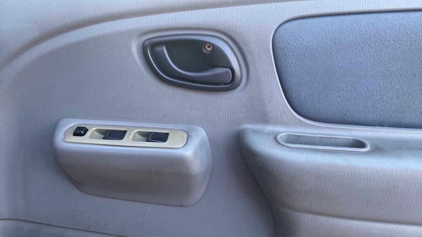 2013 Maruti Alto K10 VXI, Petrol, Manual, 42,859 km, Driver Side Door Panels Control
