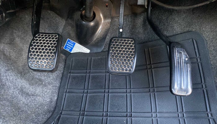 2013 Maruti Alto K10 VXI, Petrol, Manual, 42,859 km, Pedals