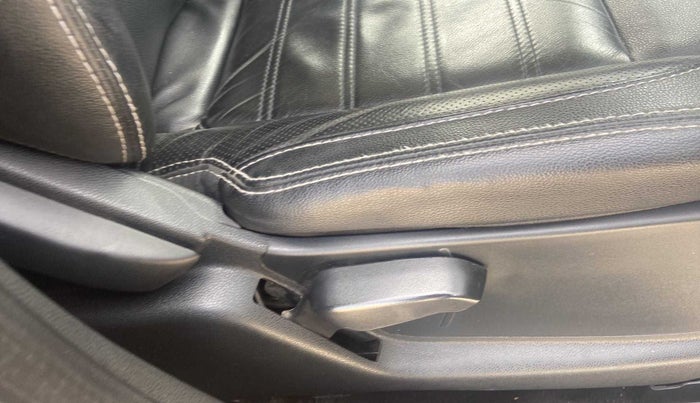 2018 Ford Ecosport TITANIUM + 1.5L PETROL AT, Petrol, Automatic, 65,828 km, Driver Side Adjustment Panel