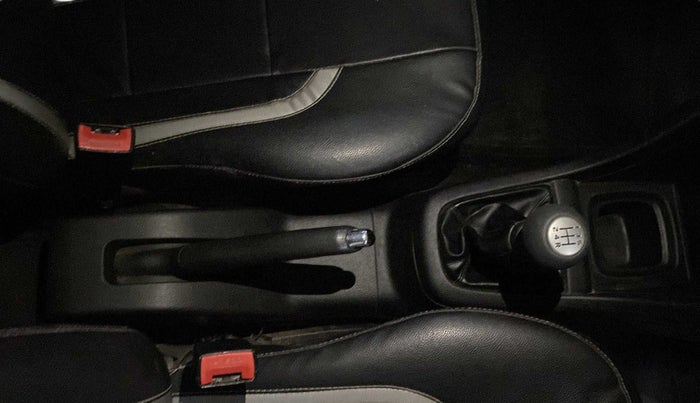 2015 Maruti Swift VDI ABS, Diesel, Manual, 97,140 km, Gear Lever