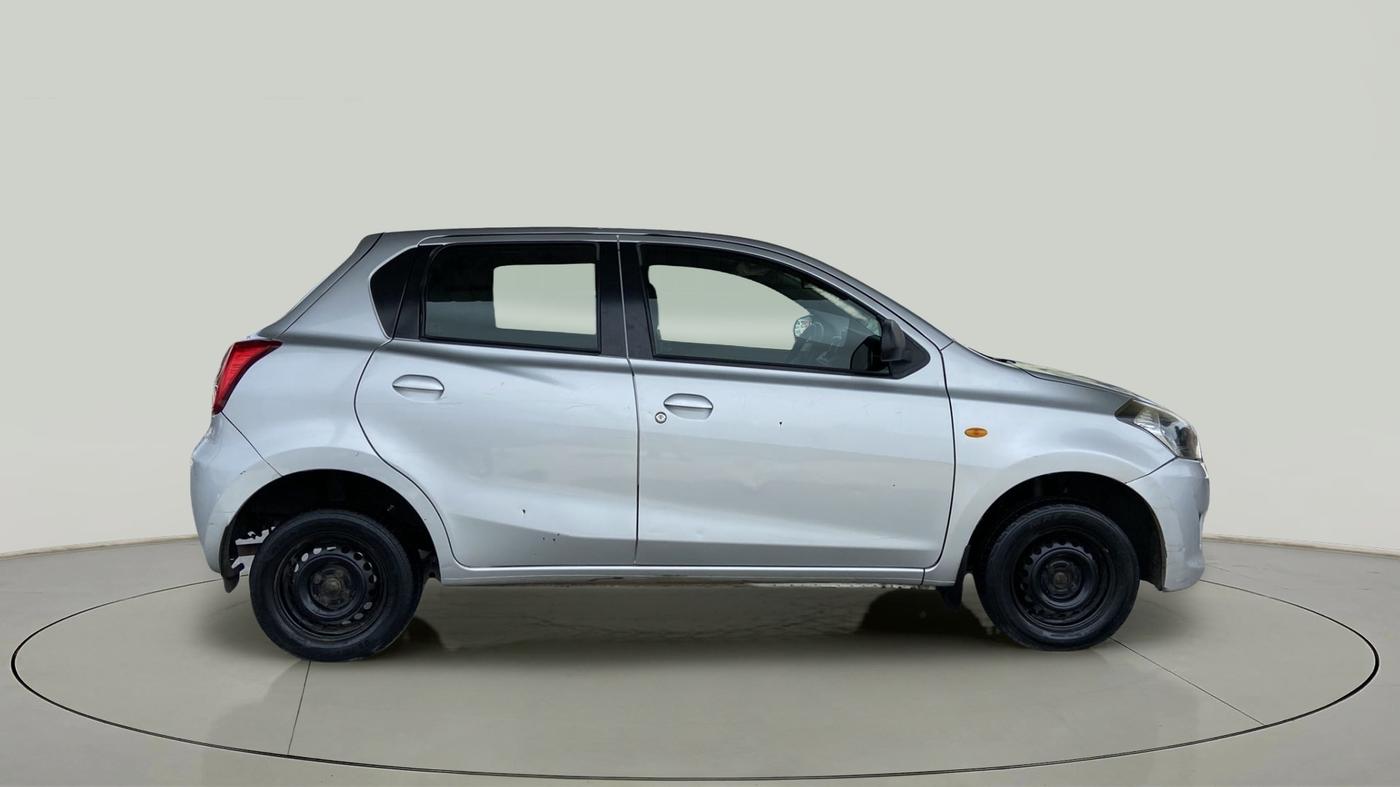 2017 Datsun Redi Go T, Petrol, Manual, 40,061 km, Right Side View