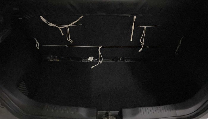 2018 Maruti IGNIS SIGMA 1.2, Petrol, Manual, 54,008 km, Boot Inside