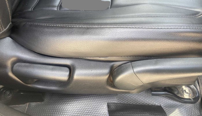 2018 Honda WR-V 1.2L I-VTEC S MT, Petrol, Manual, 49,538 km, Driver Side Adjustment Panel