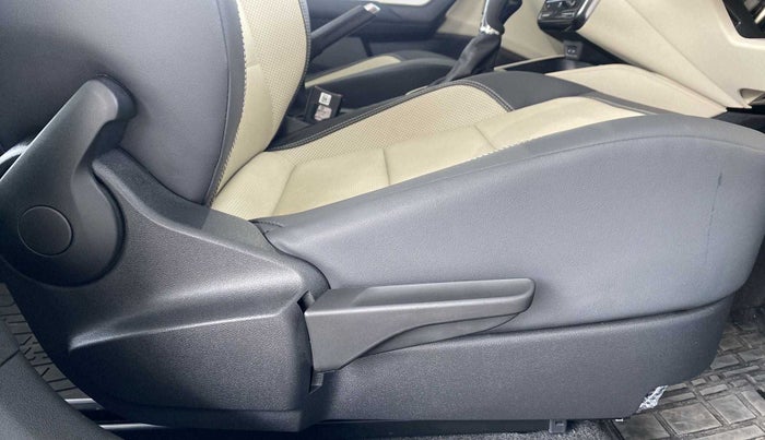 2022 Skoda SLAVIA STYLE 1.5L TSI DSG, Petrol, Automatic, 3,789 km, Driver Side Adjustment Panel