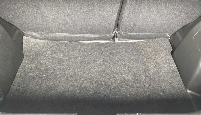 2019 Toyota Glanza V, Petrol, Manual, 16,386 km, Boot Inside