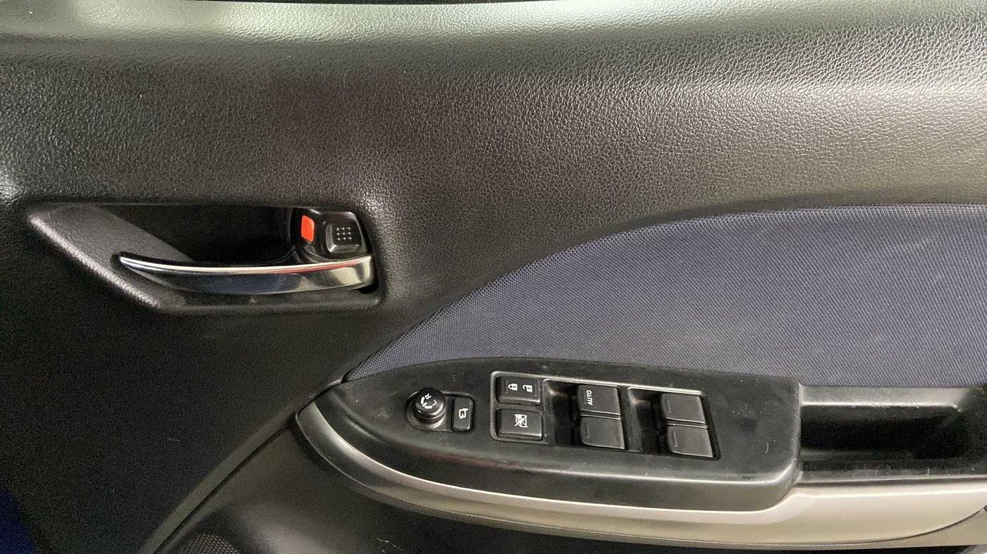 2020 Maruti Baleno ZETA PETROL 1.2, Petrol, Manual, 47,973 km, Driver Side Door Panels Control