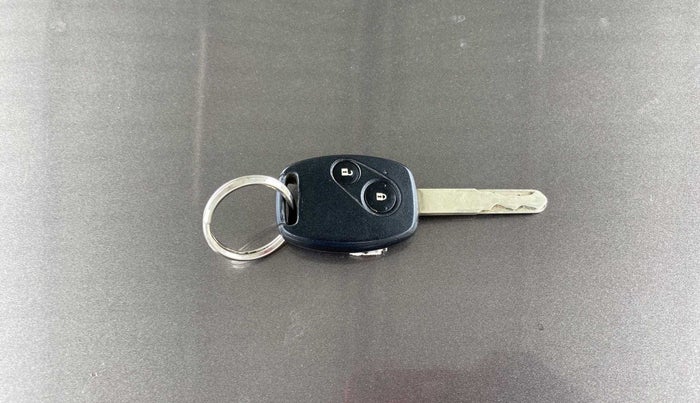 2012 Honda Brio V MT, Petrol, Manual, 57,755 km, Key Close Up