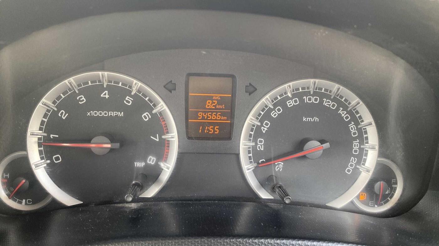 2012 Maruti Swift Dzire VXI, Petrol, Manual, 94,554 km, Odometer Image