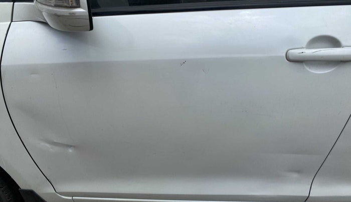 2012 Maruti Swift Dzire VXI, Petrol, Manual, 94,554 km, Front passenger door - Minor scratches