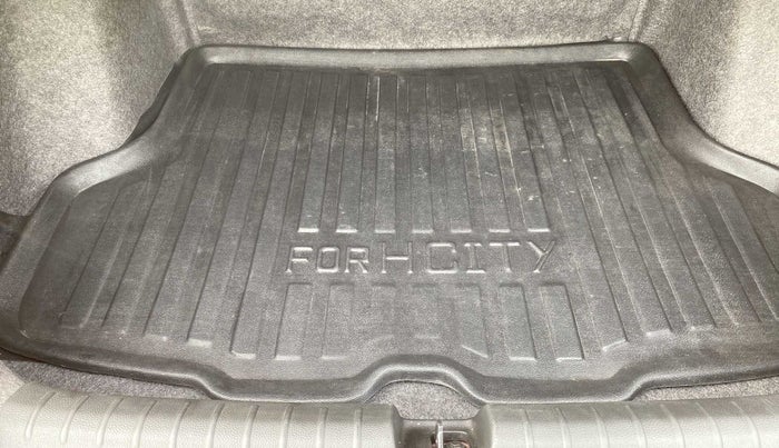 2022 Honda City 1.5L I-VTEC V MT 5TH GEN, Petrol, Manual, 13,407 km, Boot Inside