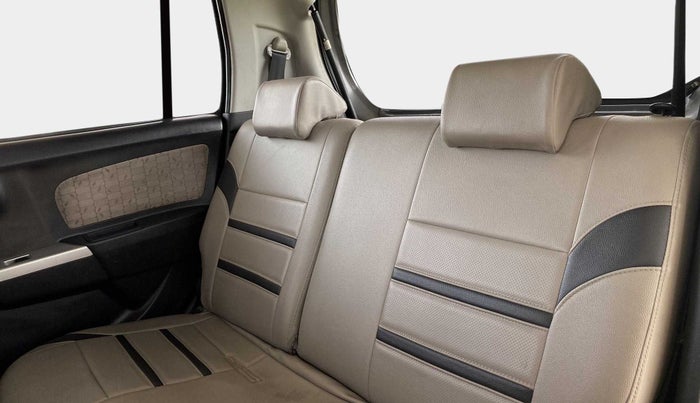 2016 Maruti Wagon R 1.0 VXI, Petrol, Manual, 47,202 km, Right Side Rear Door Cabin