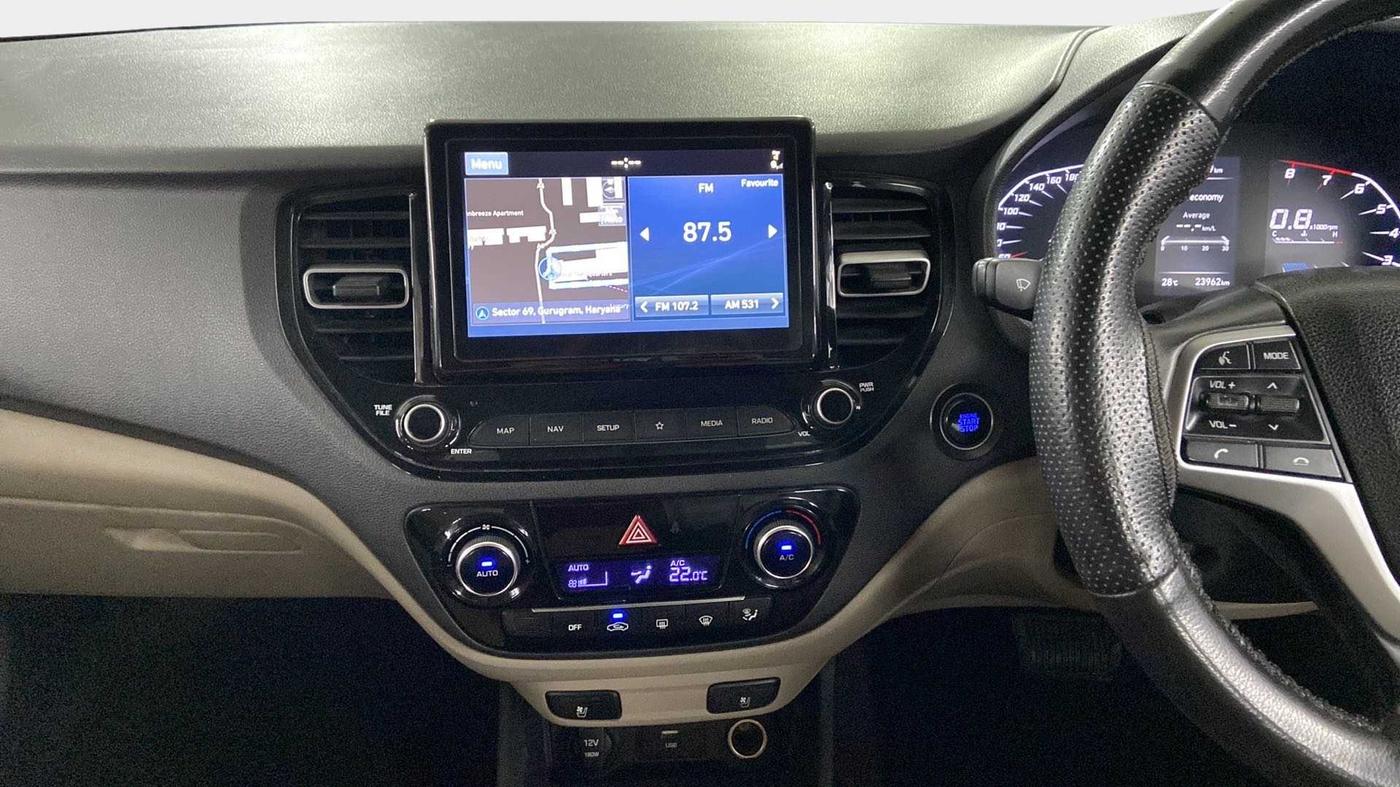 2020 Hyundai Verna SX (O) 1.5 VTVT IVT, Petrol, Automatic, 24,376 km, Air Conditioner