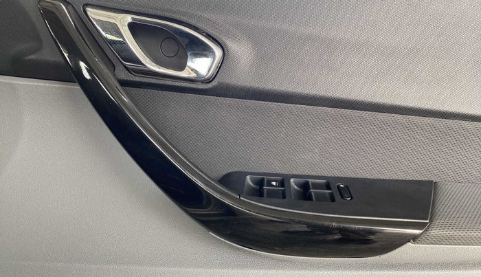 2018 Tata TIGOR XZA PETROL, Petrol, Automatic, 54,964 km, Driver Side Door Panels Control