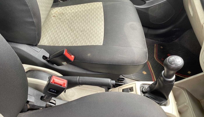 2019 Maruti Alto VXI, Petrol, Manual, 18,060 km, Gear Lever