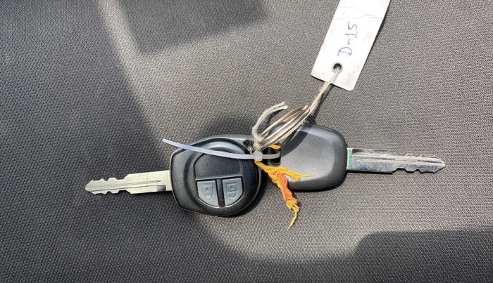 2019 Maruti Alto VXI, Petrol, Manual, 18,060 km, Key Close Up