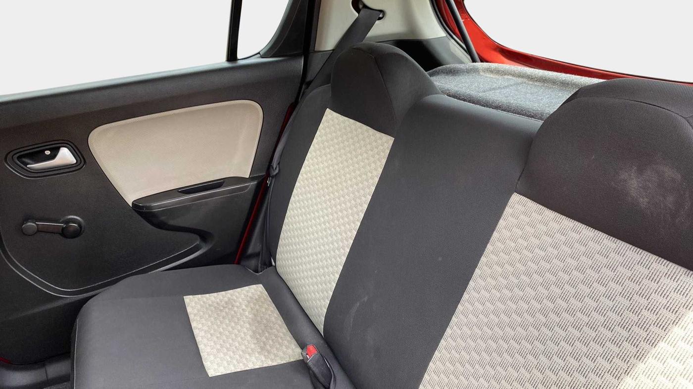 2019 Maruti Alto VXI, Petrol, Manual, 18,060 km, Right Side Rear Door Cabin