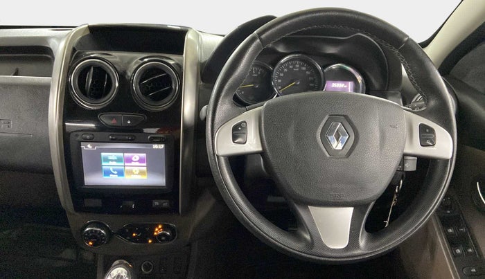 2019 Renault Duster 110 PS RXZ 4X4 MT DIESEL, Diesel, Manual, 35,331 km, Steering Wheel Close Up