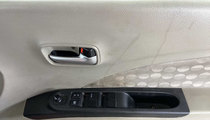 2016 Maruti Celerio ZXI, Petrol, Manual, 56,721 km, Driver Side Door Panels Control