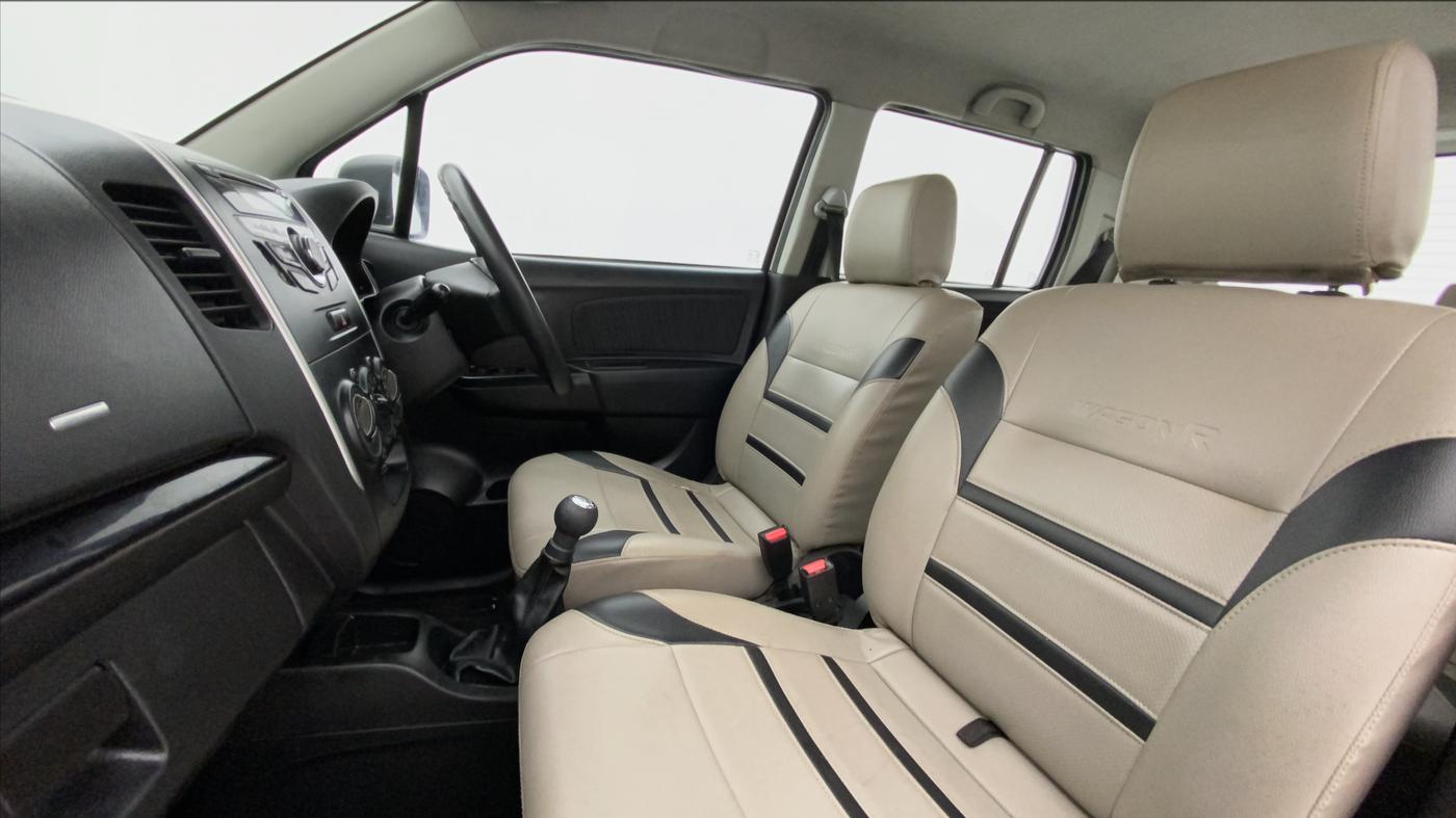 2015 Maruti Wagon R Stingray VXI, Petrol, Manual, 79,240 km, Right Side Front Door Cabin