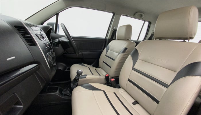 2015 Maruti Wagon R Stingray VXI, Petrol, Manual, 79,240 km, Right Side Front Door Cabin