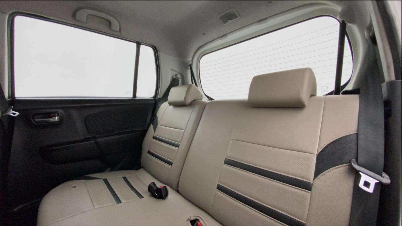 2015 Maruti Wagon R Stingray VXI, Petrol, Manual, 79,240 km, Right Side Rear Door Cabin