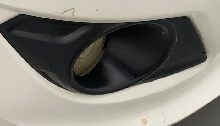 2015 Maruti Wagon R Stingray VXI, Petrol, Manual, 79,240 km, Right fog light - Minor damage