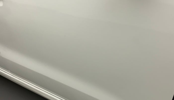 2015 Maruti Wagon R Stingray VXI, Petrol, Manual, 79,240 km, Driver-side door - Minor scratches