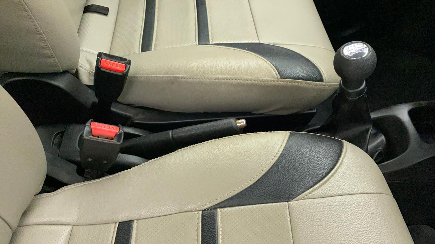 2015 Maruti Wagon R Stingray VXI, Petrol, Manual, 79,240 km, Gear Lever