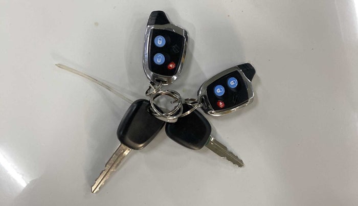 2019 Maruti Alto LXI, Petrol, Manual, 13,418 km, Key Close Up