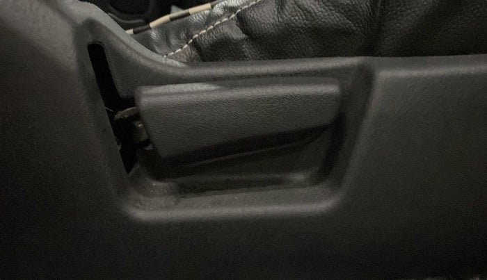 2019 Maruti Alto LXI, Petrol, Manual, 13,418 km, Driver Side Adjustment Panel