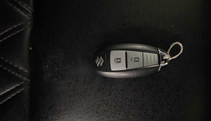 2020 Maruti Vitara Brezza VXI, Petrol, Manual, 47,086 km, Key Close Up