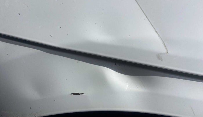 2018 Hyundai Verna 1.6 VTVT SX (O) AT, Petrol, Automatic, 63,115 km, Left quarter panel - Minor scratches