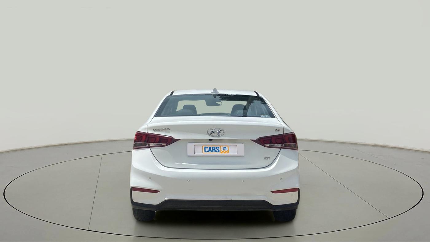 2018 Hyundai Verna 1.6 VTVT SX (O) AT, Petrol, Automatic, 63,115 km, Back/Rear