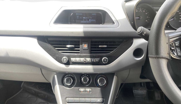 2019 Tata NEXON XMA PETROL, Petrol, Automatic, 32,072 km, Infotainment System