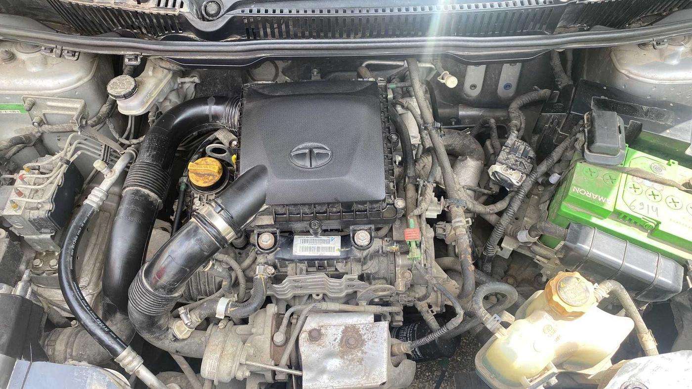 2019 Tata NEXON XMA PETROL, Petrol, Automatic, 32,072 km, Open Bonet