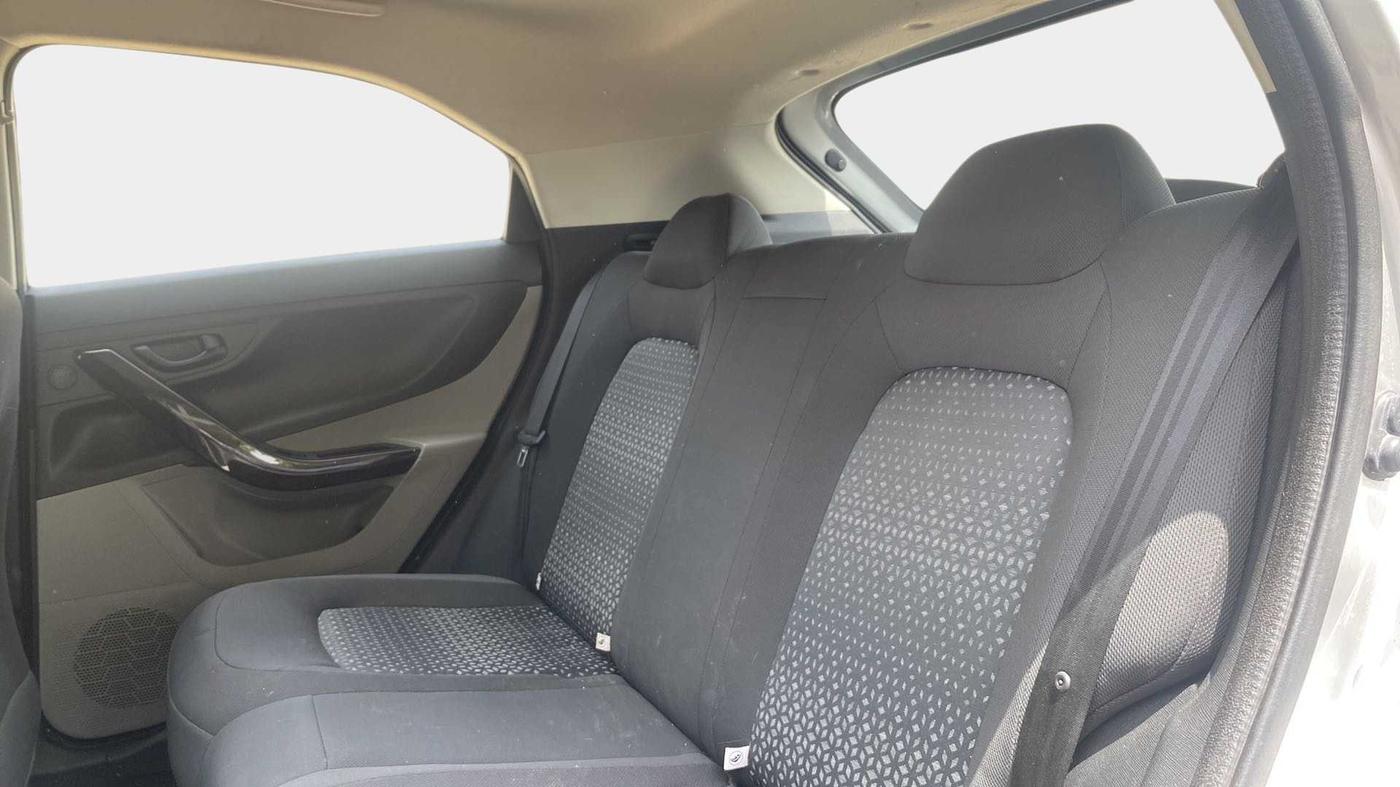 2019 Tata NEXON XMA PETROL, Petrol, Automatic, 32,072 km, Right Side Rear Door Cabin