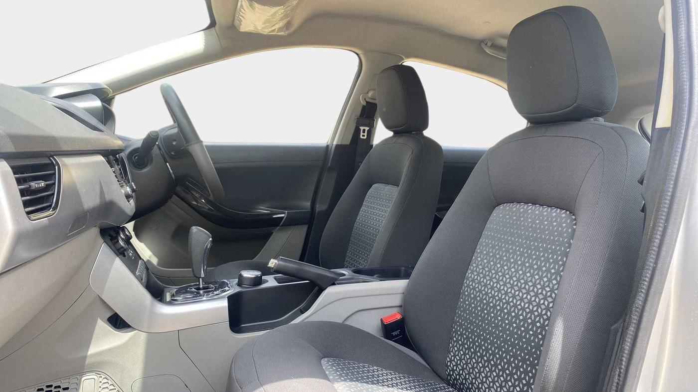 2019 Tata NEXON XMA PETROL, Petrol, Automatic, 32,072 km, Right Side Front Door Cabin