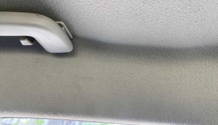2019 Tata NEXON XMA PETROL, Petrol, Automatic, 32,072 km, Ceiling - Roof lining minor dirty