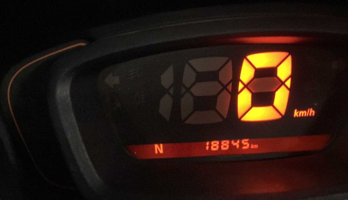 2018 Renault Kwid RXT 1.0 AMT (O), Petrol, Automatic, 18,845 km, Odometer Image