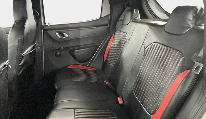 2019 Renault Kwid RXT 1.0 (O), Petrol, Manual, 3,646 km, Right Side Rear Door Cabin