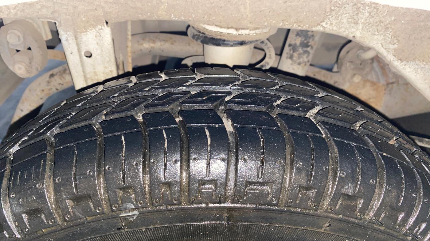 2012 Maruti Alto 800 LXI, Petrol, Manual, 32,427 km, Right Rear Tyre Tread