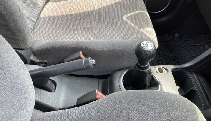 2010 Maruti Swift Dzire VXI, Petrol, Manual, 39,579 km, Gear Lever