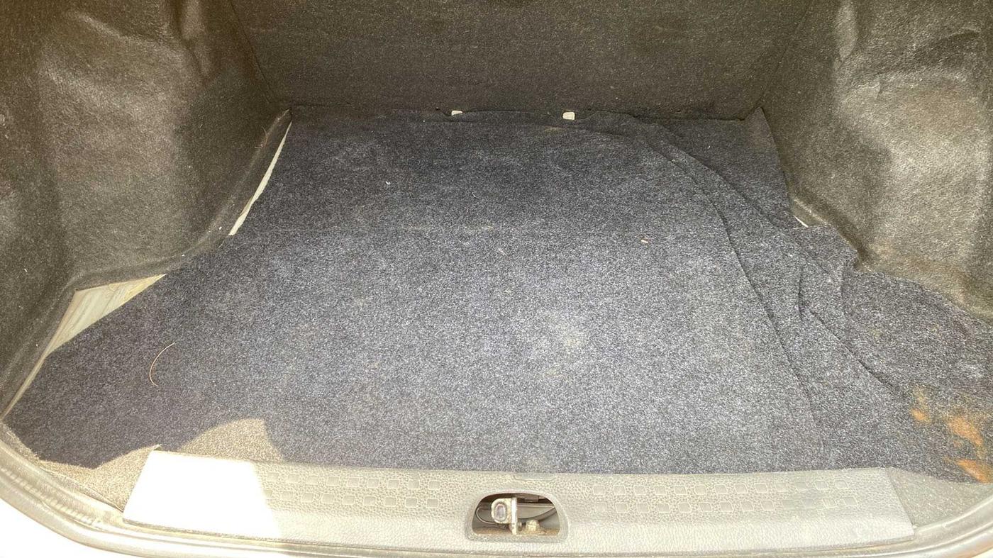 2010 Maruti Swift Dzire VXI, Petrol, Manual, 39,579 km, Boot Inside