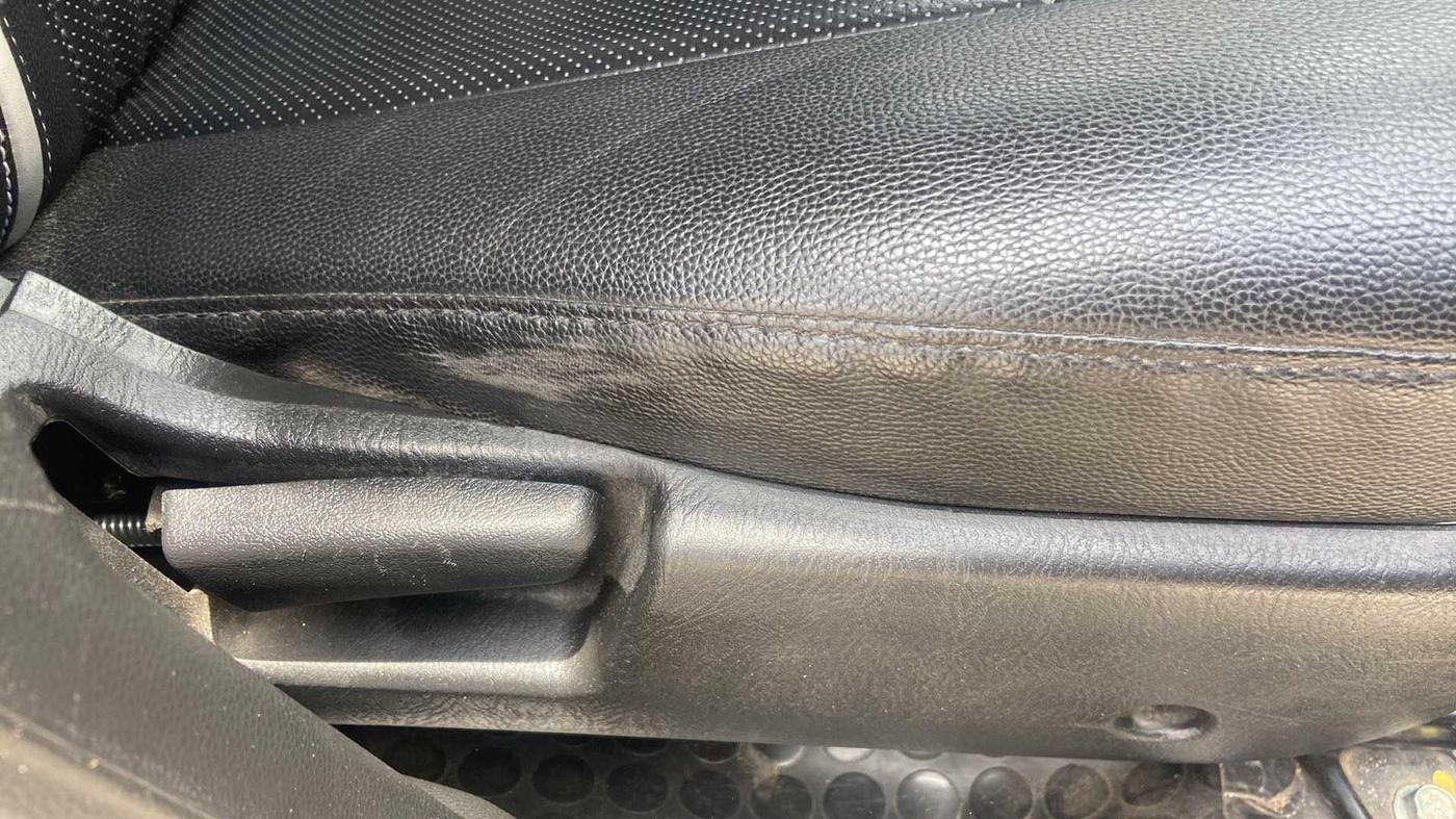 2021 Maruti Alto VXI PLUS, Petrol, Manual, 24,343 km, Driver Side Adjustment Panel