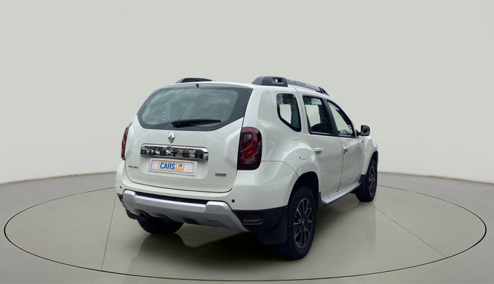 2016 Renault Duster 110 PS RXZ 4X2 AMT DIESEL, Diesel, Automatic, 1,11,872 km, Right Back Diagonal