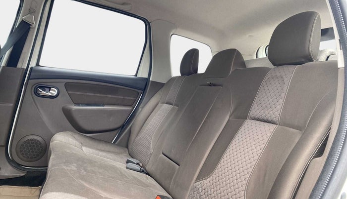 2016 Renault Duster 110 PS RXZ 4X2 AMT DIESEL, Diesel, Automatic, 1,11,872 km, Right Side Rear Door Cabin